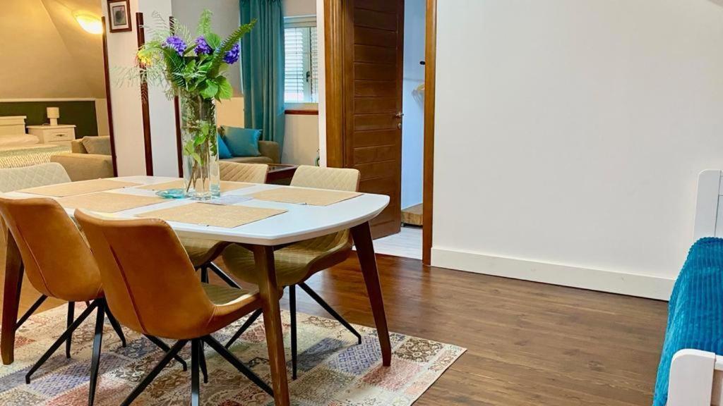 הרצג-נובי Apartments Nautica מראה חיצוני תמונה